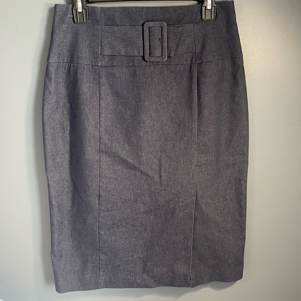 Worthington navy blue midi pencil skirt, size 8